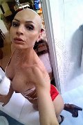 Piacenza Trans Alessia Bionda Massagiatrice Erotica 333 90 04 687 foto selfie 6