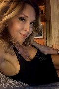  Trans Laura Made In Italy 338 50 28 279 foto selfie 4