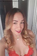 Bari Trans Gabriella Novit� 351 04 47 330 foto selfie 74