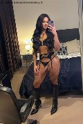 Torino Trav Juliana Souza 392 53 24 428 foto selfie 15
